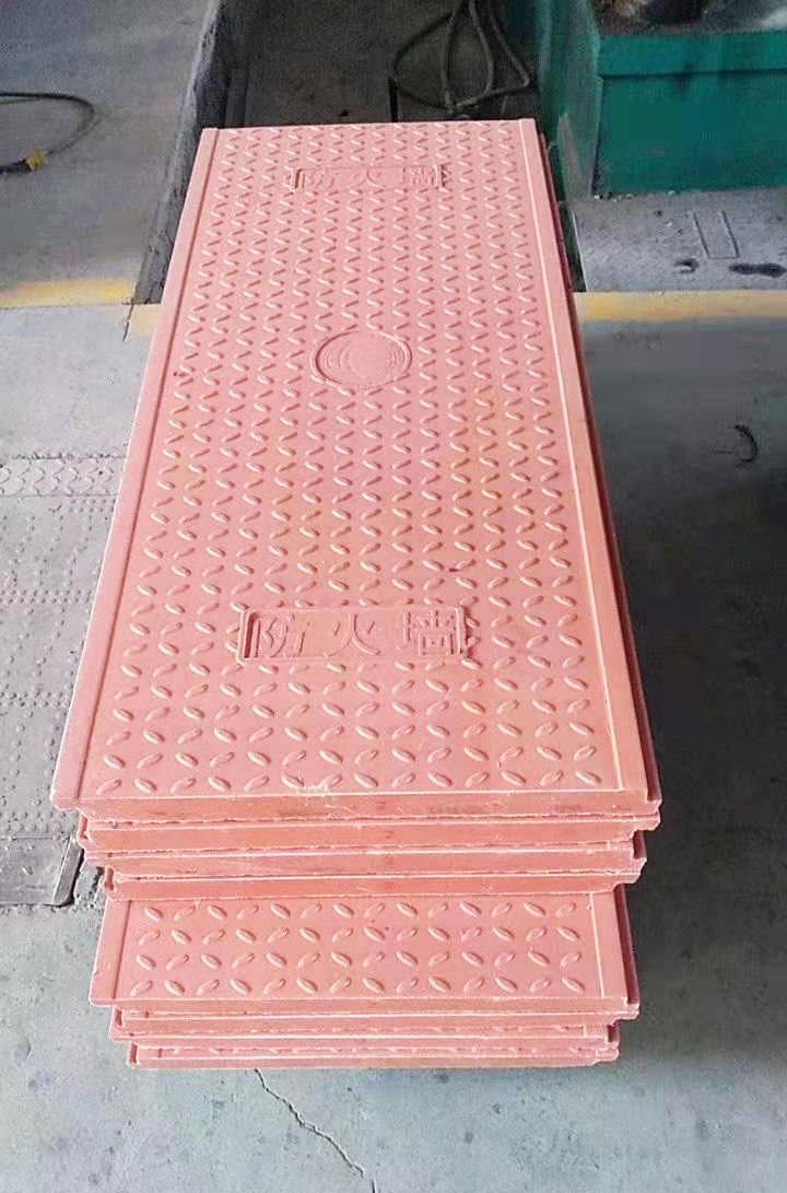 樹脂蓋闆